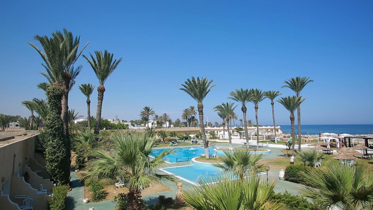 Hotel Les Palmiers Монастір Екстер'єр фото