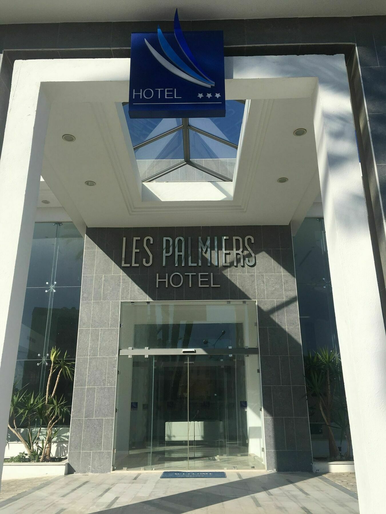 Hotel Les Palmiers Монастір Екстер'єр фото